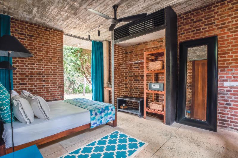 Walatta House 3BR Beachfront Villa Private Pool Chef - image 13