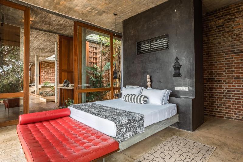 Walatta House 3BR Beachfront Villa Private Pool Chef - image 36