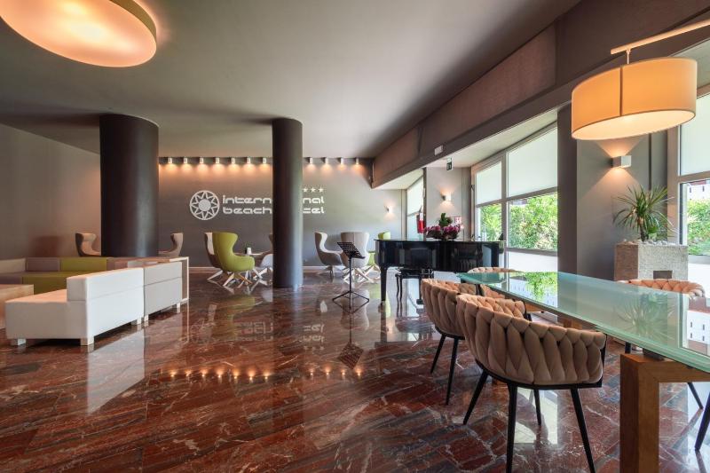 International Beach Hotel - image 35