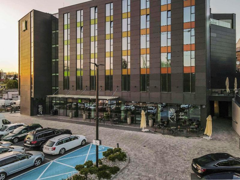 ibis Styles Lublin Stare Miasto - image 1