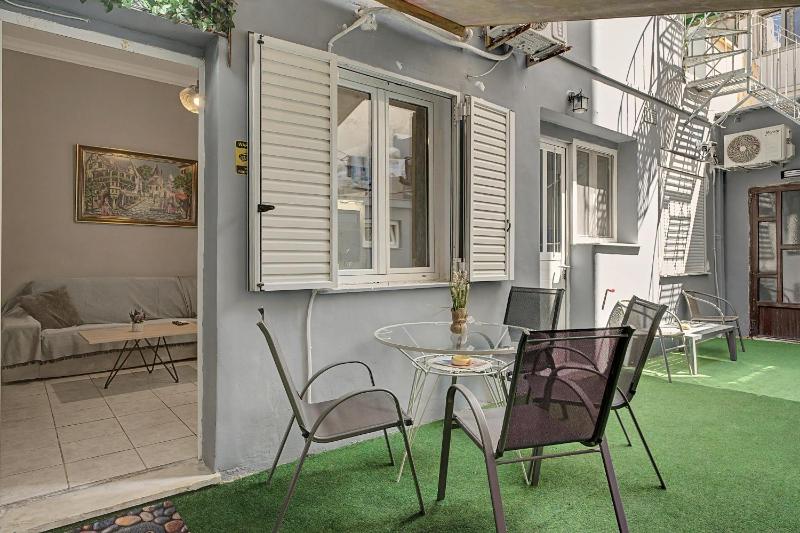 Colonus Apartment - image 12