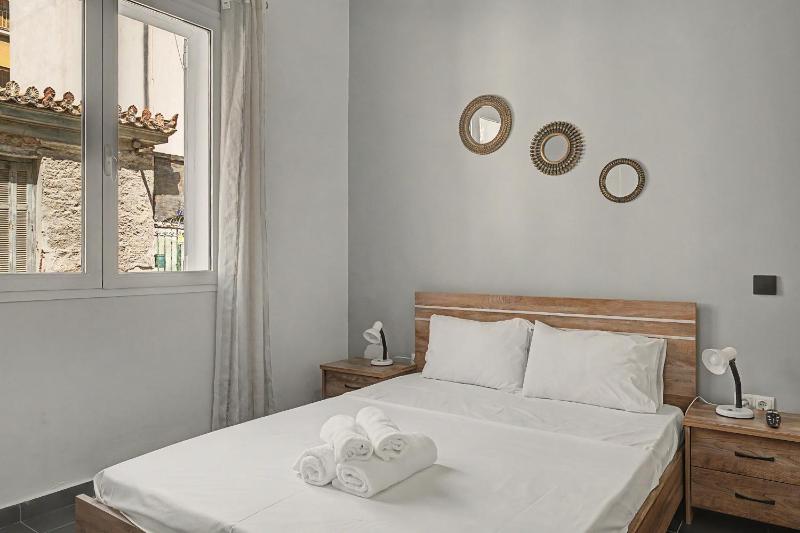 Colonus Apartment - image 6