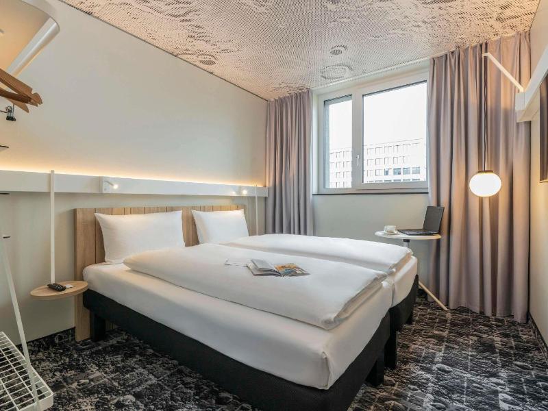 ibis Duesseldorf Airport - image 31