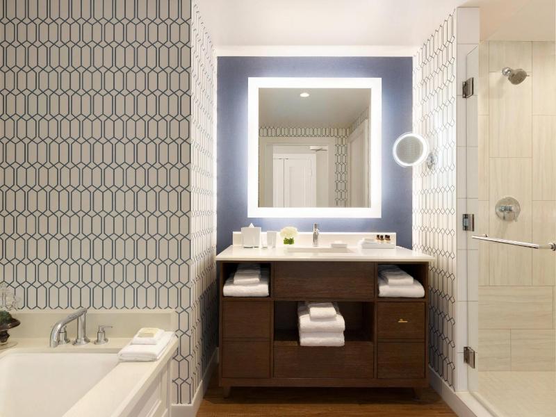 Fairmont Austin - image 12