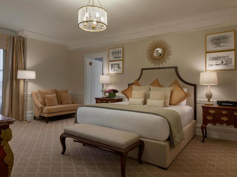 Fairmont Copley Plaza - image 10