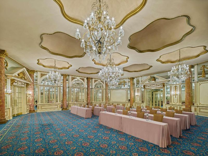 Fairmont Copley Plaza - image 15