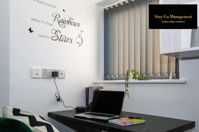 Serviced apartments Opposite Leicester Railway Station - By StayCo - image 27