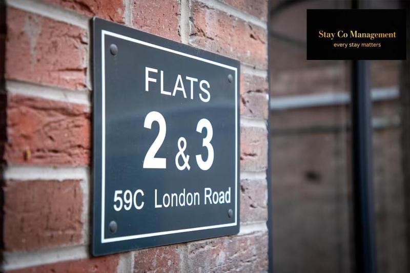 Serviced apartments Opposite Leicester Railway Station - By StayCo - image 31