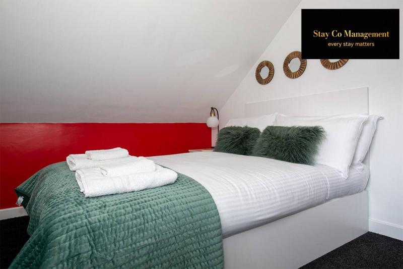 Serviced apartments Opposite Leicester Railway Station - By StayCo - image 23