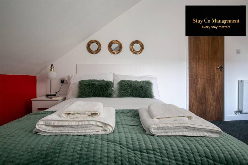 Serviced apartments Opposite Leicester Railway Station - By StayCo - image 24
