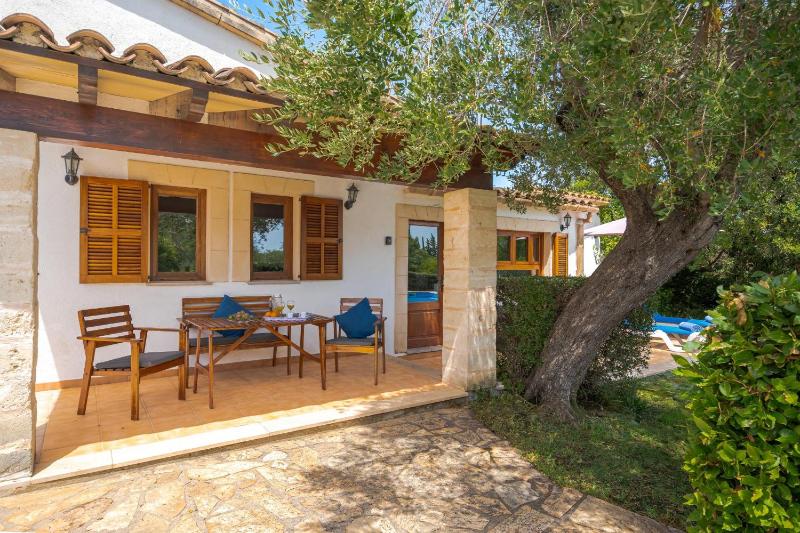 Villa Tarongers - By Dream Villas Pollensa - image 4