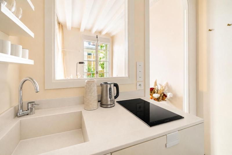 Notre Dame - Prestige studio with lift and terrace for 2 - image 10