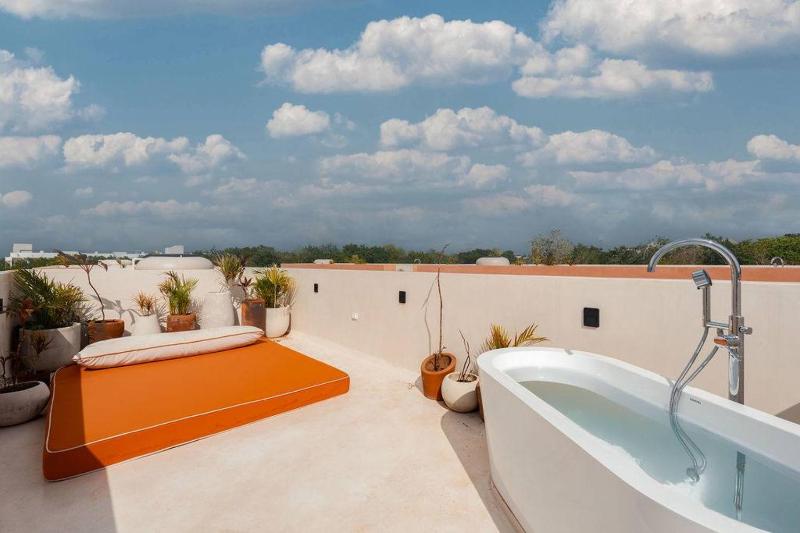 Arch Mansion La Veleta for 28 guests - image 30