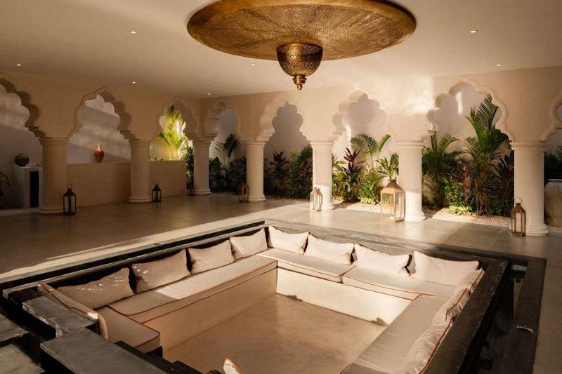 Arch Mansion La Veleta for 28 guests - image 31