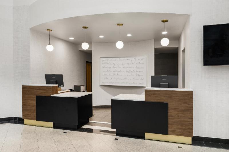 Best Western Premier Houston Downtown/Convention Center Hotel - image 12