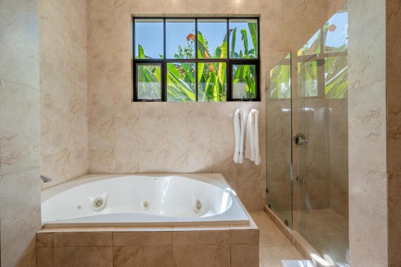Reserva Conchal Villa: Private Pool & Golf Views - image 15