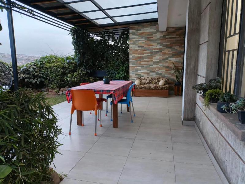 Dona Home Stay 1 - image 12