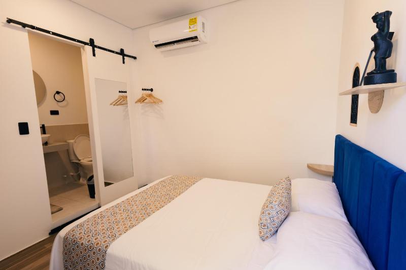 Casa Bossa Cartagena - Private Rooms & Mini Lofts - image 10