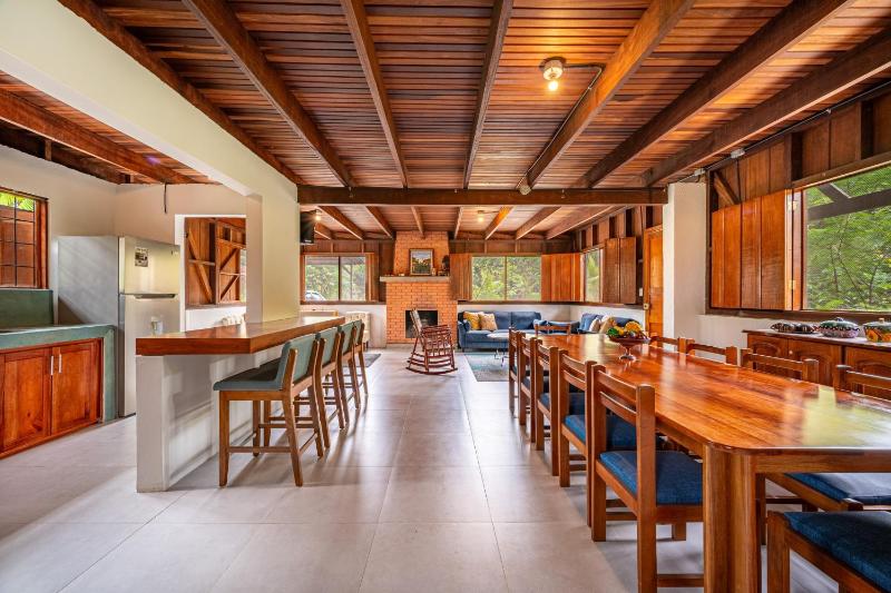 Lush Jungle Home w/ Chemical-Free Pool & Bar! - image 16