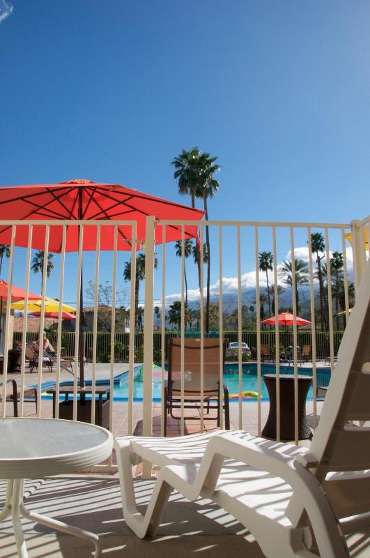 Delos Reyes Palm Springs - image 11