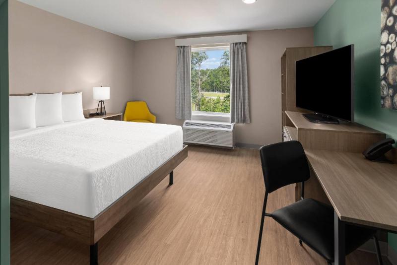 ECHO Suites Extended Stay by Wyndham Savannah Pooler - image 27