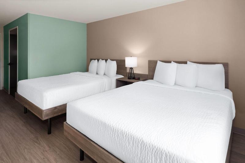 ECHO Suites Extended Stay by Wyndham Savannah Pooler - image 16