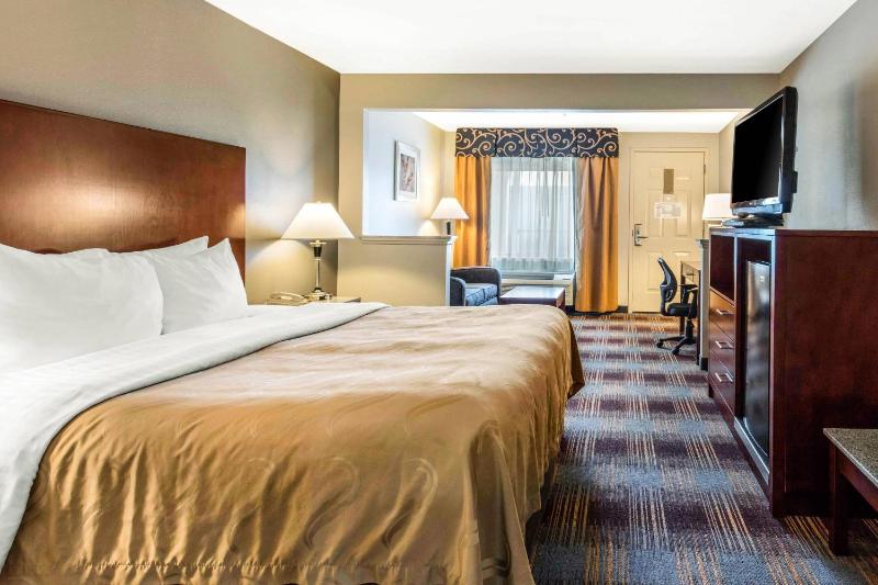 Quality Inn Memphis Airport - image 18
