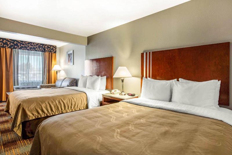 Quality Inn Memphis Airport - image 7