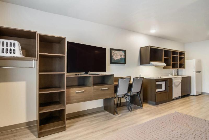 WoodSpring Suites Jacksonville Baymeadows - image 20