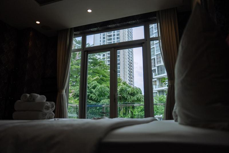 Estella Luxury Private Pool Villa HCMC - image 5