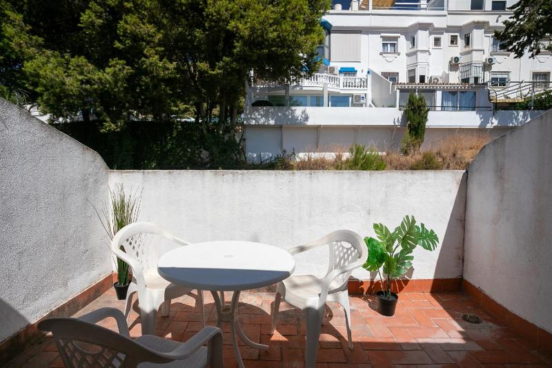 Los Arcos Beach Apartments - image 21