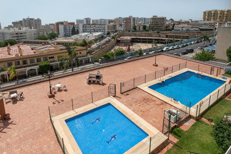 Los Arcos Beach Apartments - image 7