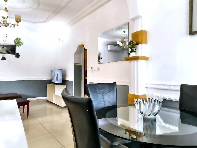 Appartement Meublé Yaoundé Omnisport 3CH 2CH 1CH-WIFI-Groupe Electrogène - image 5