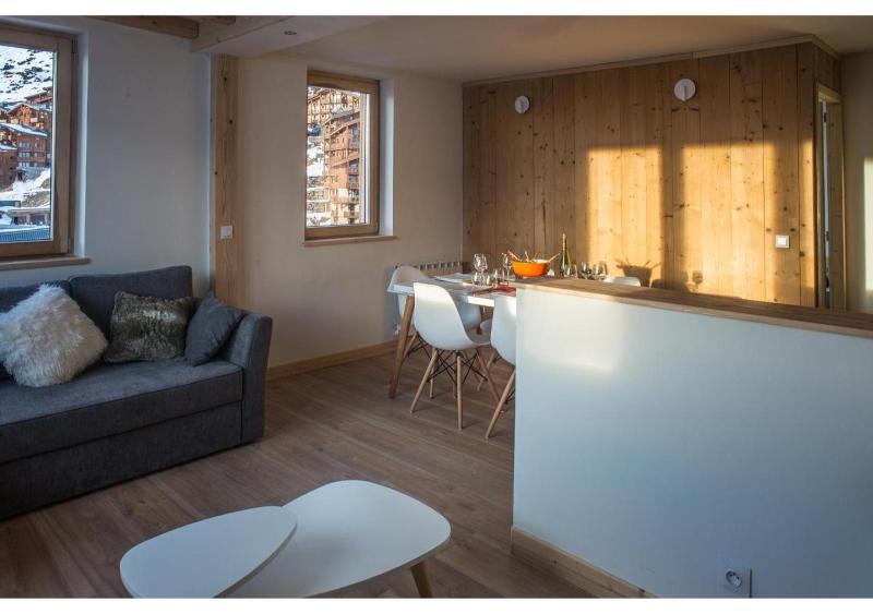 Ski-Lover's Apt Ski-in out Panoramic View - image 15
