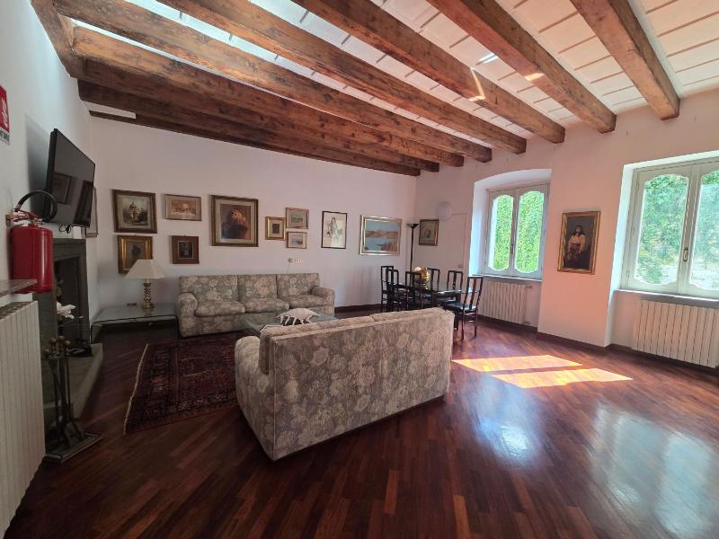 Beautiful House - image 18
