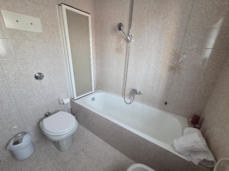 Beautiful House - image 22