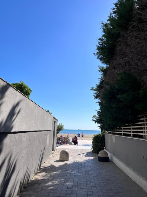 Flat Durrës - image 6