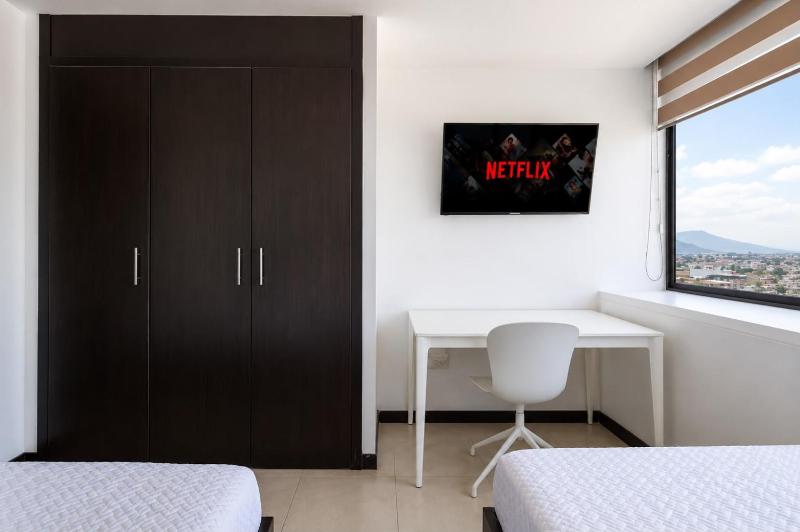 Puerto Santa Ana Luxury Suites Guayaquil - image 11