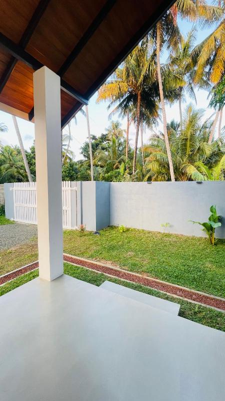 Thalalla White Gate - image 13