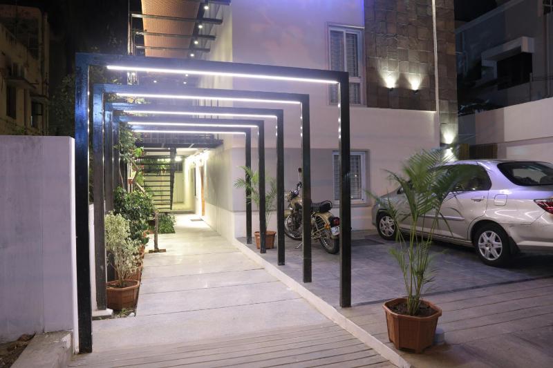 Avea Accommodation - image 9