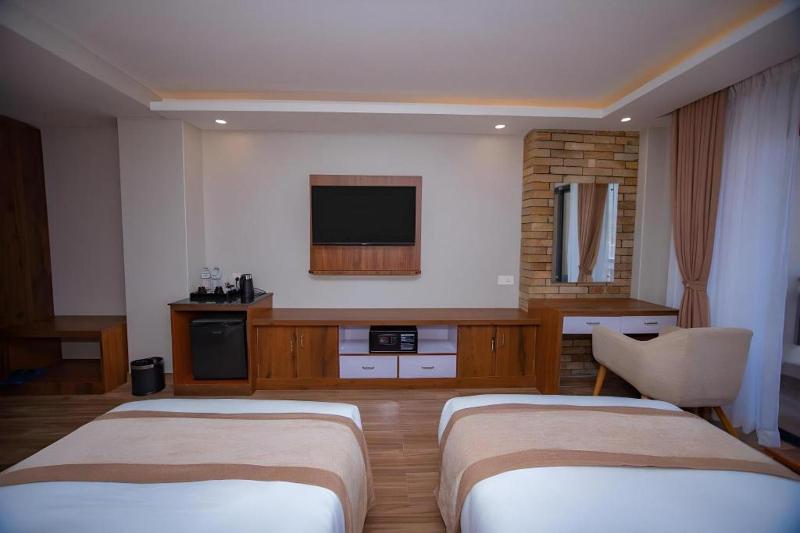Hotel Pokhara Village & SPA - image 8
