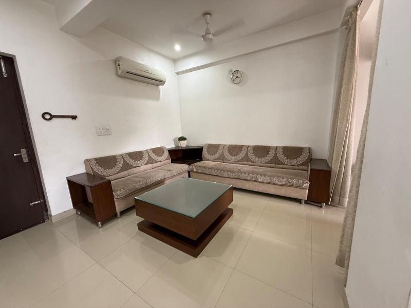 Premium 2BHK Prime Location - image 9