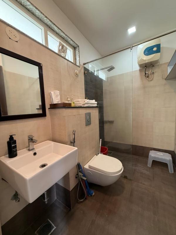 Premium 2BHK Prime Location - image 2