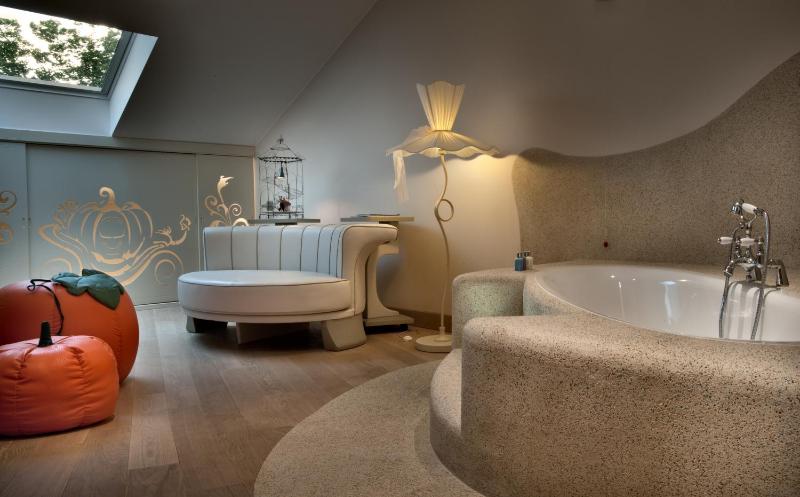 Suite image 2