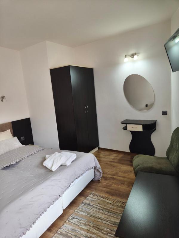 Guest house Skabrin - image 49