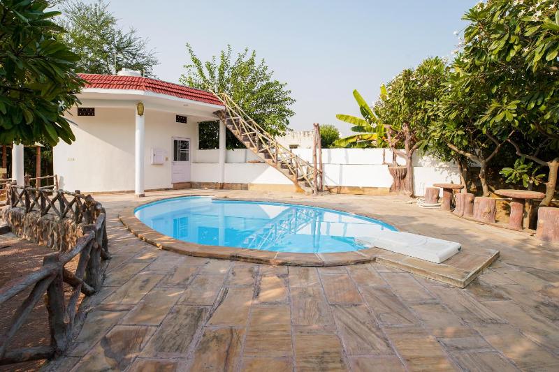 6 BHK Adarsh Bungalow - image 10