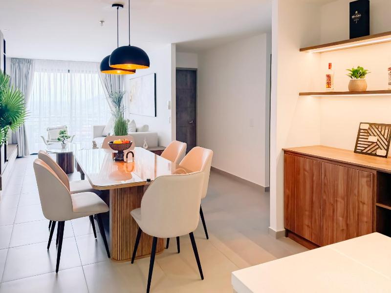 Urban Nest Lomas 3BR City View Apartment - image 9