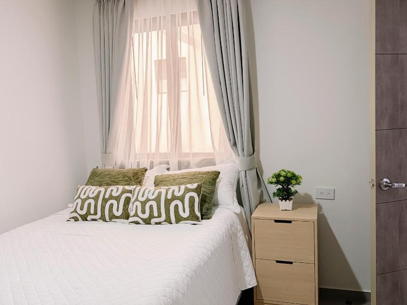 Urban Nest Lomas 3BR City View Apartment - image 5