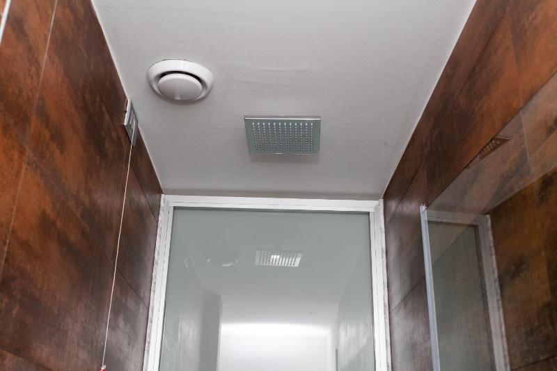 Triple Room image 4