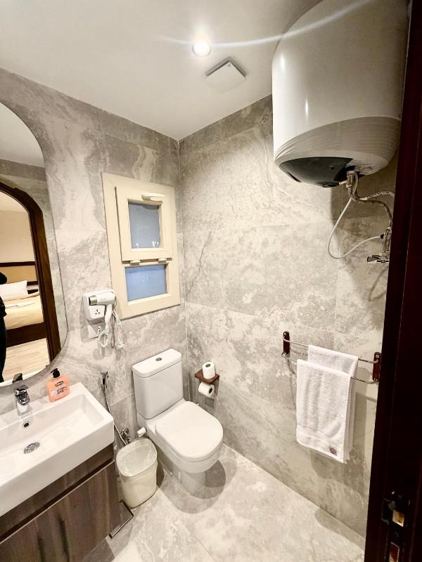 Solima pyramids inn - image 4